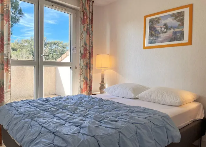 Ce020-b023 3 Pieces 6 Couchages Le Lavandou